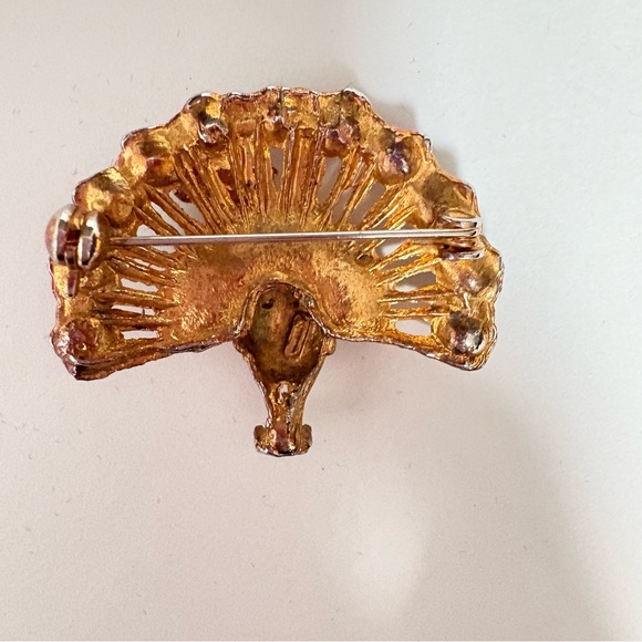 Vintage, Colorful Peacock Brooch - Picture 3 of 8